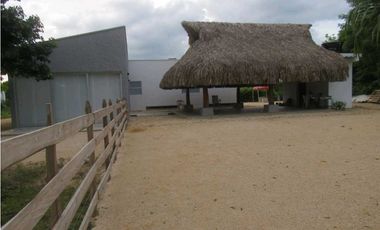 CASA CAMPESTRE  EN VENTA EN CONJUNTO CERRADO