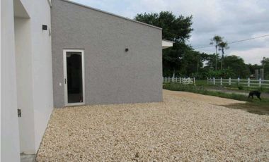 CASA CAMPESTRE  EN VENTA EN CONJUNTO CERRADO