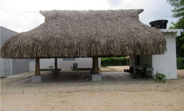 CASA CAMPESTRE  EN VENTA EN CONJUNTO CERRADO