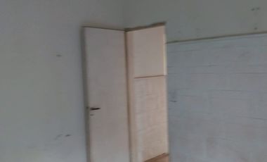 ALQUILER CASA 2 AMB. COCH. PATIO . LA UNION-EZEIZA