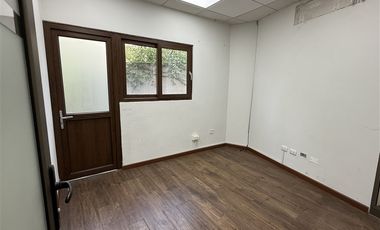 Oficina en Arriendo en Av Tobalaba proximo a metro Tobalaba y MUT