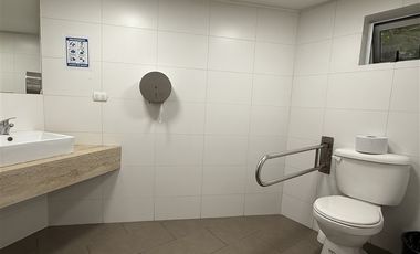 Oficina en Arriendo en Av Tobalaba proximo a metro Tobalaba y MUT