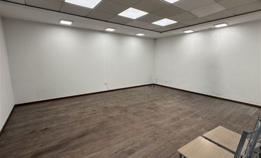 Oficina en Arriendo en Av Tobalaba proximo a metro Tobalaba y MUT