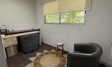 Oficina en Arriendo en Av Tobalaba proximo a metro Tobalaba y MUT