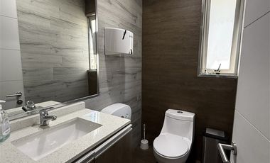 Oficina en Arriendo en Av Tobalaba proximo a metro Tobalaba y MUT