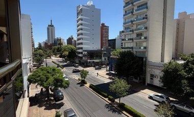 Departamento en venta c/ cochera en La Plata