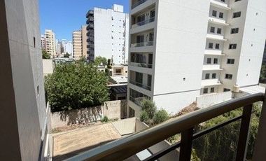 Departamento en venta c/ cochera en La Plata