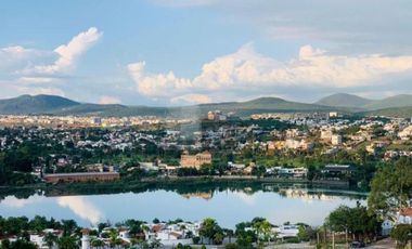 Departamento de Lujo Amueblado y equipado en Renta en Vista Diamante, Juriquilla