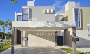 Casa de dos piso y 3 recamaras en privada residencial en Conkal  Entrega marzo de 2026