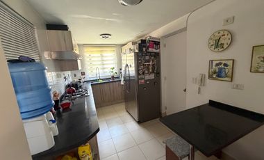 VENTA CASA 4 D 3 B   CHICUREO NORTE