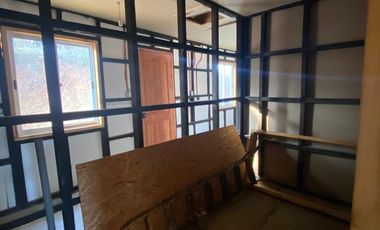 SE VENDE PARCELA CON CASA EN OBRA GRUESA