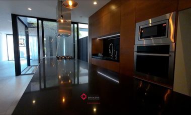 CASA DE LUJO EN VENTA O RENTA EN EL ALCAZAR - ANDARES