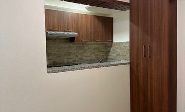 RENTO CASA EN COLINA ESMERALDA  $23,000