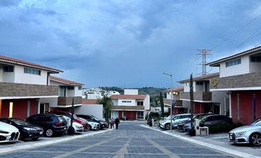 RENTO CASA EN COLINA ESMERALDA  $23,000