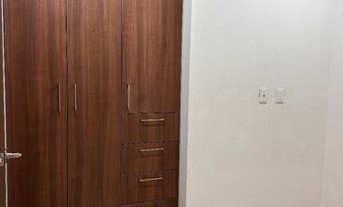 RENTO CASA EN COLINA ESMERALDA  $23,000