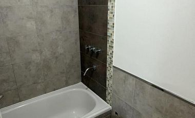 Departamento Barrio Chateau 2 dorm/ Patio y cochera!!!