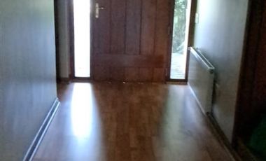 Casa en Arriendo en Cercana a Manquehue Norte, colegios Alianzas Francesas, La Maissonette, Colegio Suizo