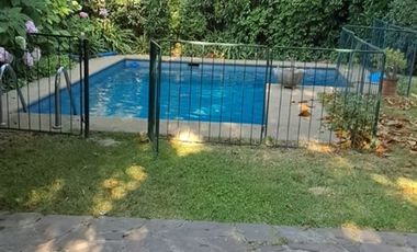 Casa en Arriendo en Cercana a Manquehue Norte, colegios Alianzas Francesas, La Maissonette, Colegio Suizo