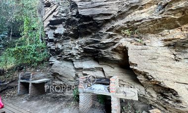 Dos casas con linda vista