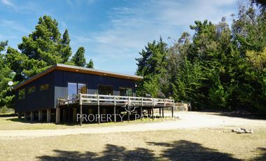 Pichilemu, Casa en Precioso bosque en Cahuil