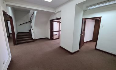 Oficina en Arriendo en Agustinas / Teatinos - Plaza de la Constitución