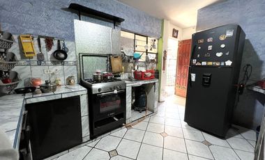 CASA EN CIENEGUILLA CON GRAN OPORTUNIDAD DE INVERSIÓN EN AV. SAN MARTIN, MAGDA PORTAL