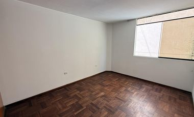 Alquiler De Dpto De 73 M2 En 3Er Piso A Espaldas De La Av. La Marina, La Perla