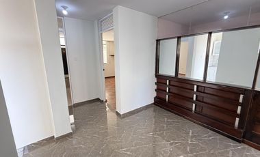 Alquiler De Dpto De 73 M2 En 3Er Piso A Espaldas De La Av. La Marina, La Perla