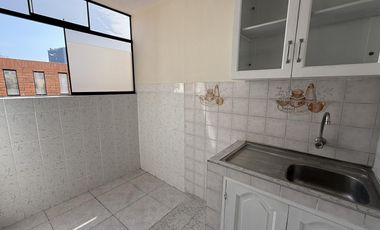 Alquiler De Dpto De 73 M2 En 3Er Piso A Espaldas De La Av. La Marina, La Perla