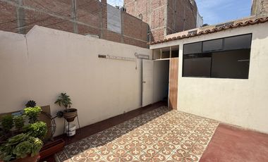 Alquiler De Dpto De 73 M2 En 3Er Piso A Espaldas De La Av. La Marina, La Perla