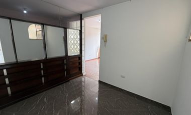 Alquiler De Dpto De 73 M2 En 3Er Piso A Espaldas De La Av. La Marina, La Perla