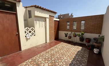 Alquiler De Dpto De 73 M2 En 3Er Piso A Espaldas De La Av. La Marina, La Perla