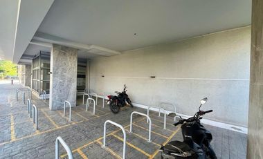 AV LAS CONDES  ALTURA DEL 7.800