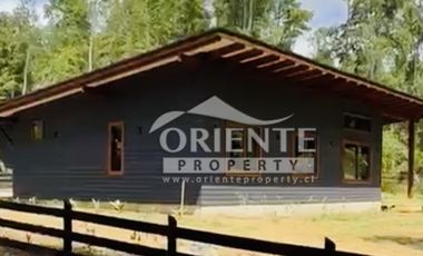 ARRIENDO AÑO CORRIDO CASA EN CAMINO VILLARRICA PUCON - MOLCO