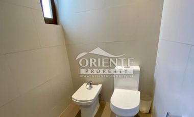 LUMINOSA Y MODERNA CASA CONDOMINIO LOS BOSQUES PIEDRA ROJA