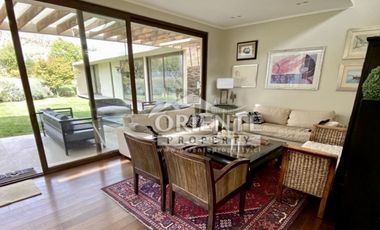 LUMINOSA Y MODERNA CASA CONDOMINIO LOS BOSQUES PIEDRA ROJA