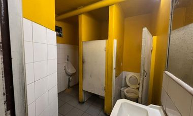 SE VENDE LOCAL COMERCIAL CALLE ARLEGUI (CÓD. 557)