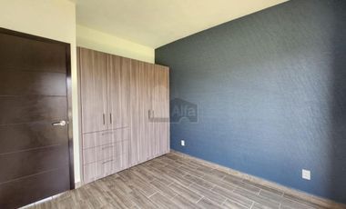 Casa en Renra en Toluca, fracc. Misiones II, a 40 min de Santa Fe, rápida salida a CDMX
