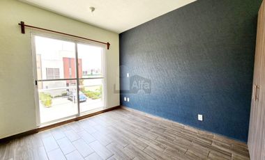 Casa en Renra en Toluca, fracc. Misiones II, a 40 min de Santa Fe, rápida salida a CDMX