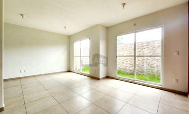 Casa en Renra en Toluca, fracc. Misiones II, a 40 min de Santa Fe, rápida salida a CDMX