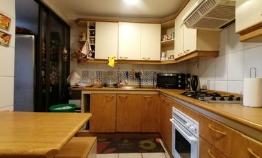 DEPTO ARRIENDO  SUECIA /DIEGO DE ALMAGRO PROVIDENCIA