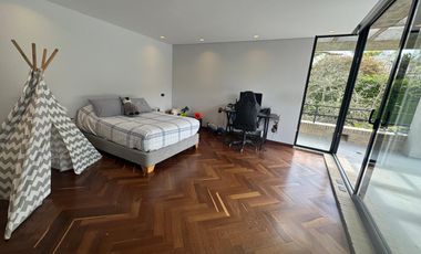 CASA MODERNA PARA ESTRENAR EN SIKASUE - LA CALERA