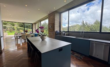 CASA MODERNA PARA ESTRENAR EN SIKASUE - LA CALERA