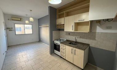 Departamento en Alquiler - 2 amb. - Ramos Mejia