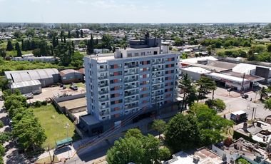 Departamento 2 dormitorios. Con balcón. A Estrenar. Edificio Paseo Gallesio, Zárate Centro