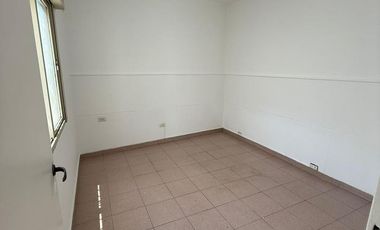 Sin Expensas - 2 Dorm - Patio - Cochera - Departamento en alquiler en Maipú Seccion 2