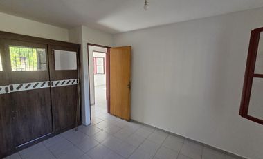 Casa 3 dormitorios y cochera- Barrio Los Manantiales Boulevares - APTA CREDITO