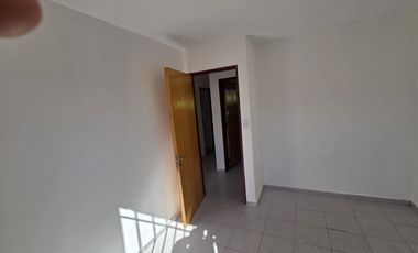 Casa 3 dormitorios y cochera- Barrio Los Manantiales Boulevares - APTA CREDITO