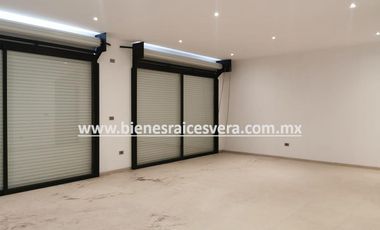 BODEGA EN RENTA EN TEQUISQUIAPAN SOBRE CARRETERA. BRV28