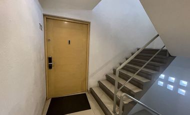 Pent-house interior silencioso con o sin muebles en Hipódromo con Roofgarden